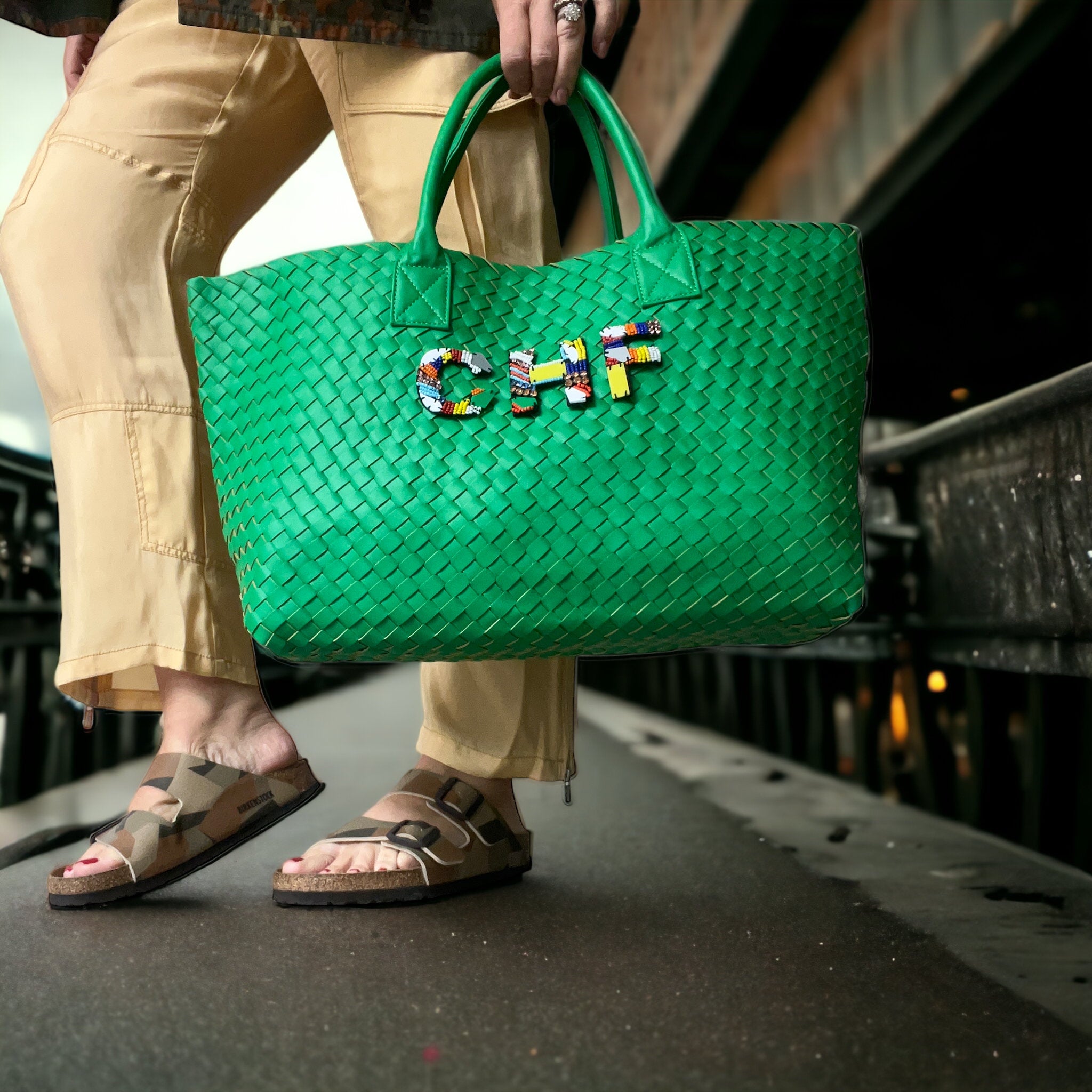 GREEN WOVEN SHOPPER BAG