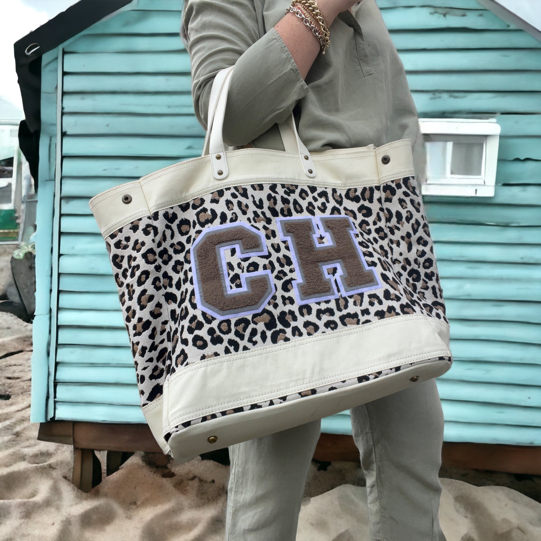 Cream leopard print market shopper bag