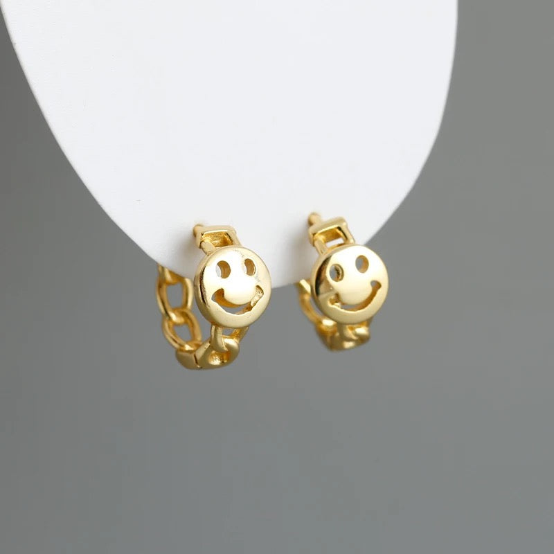 Happy “huggy” earrings