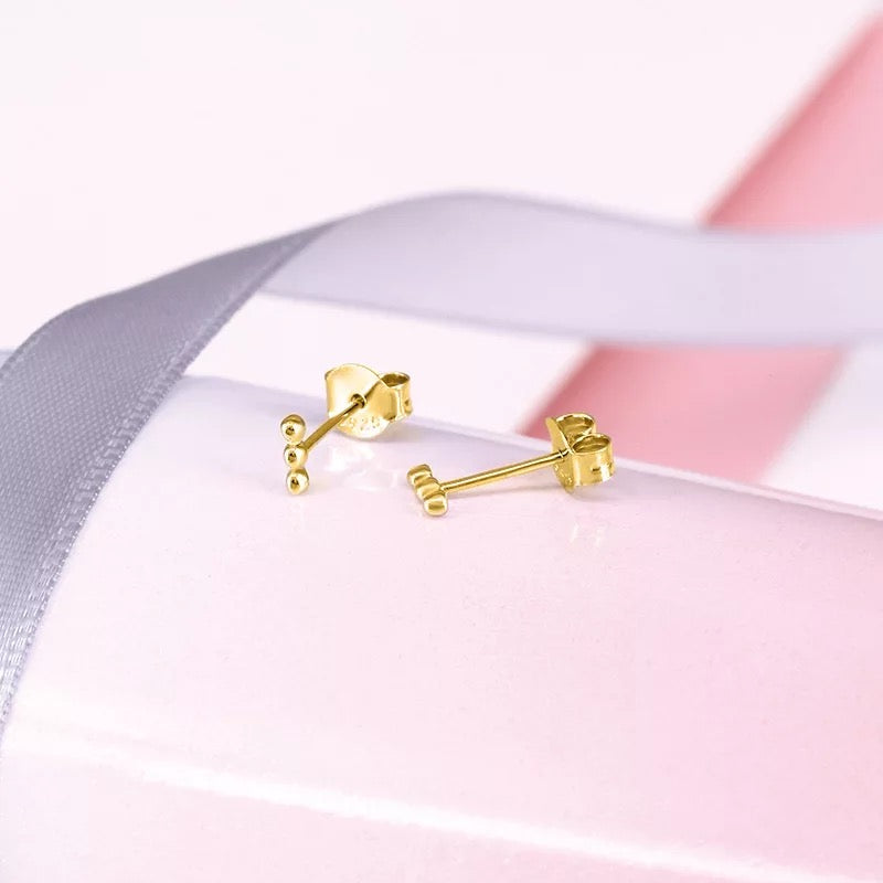 Mini triple ball stud earrings