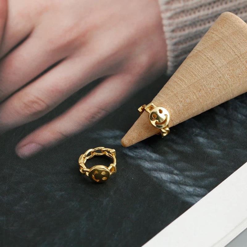Happy “huggy” earrings