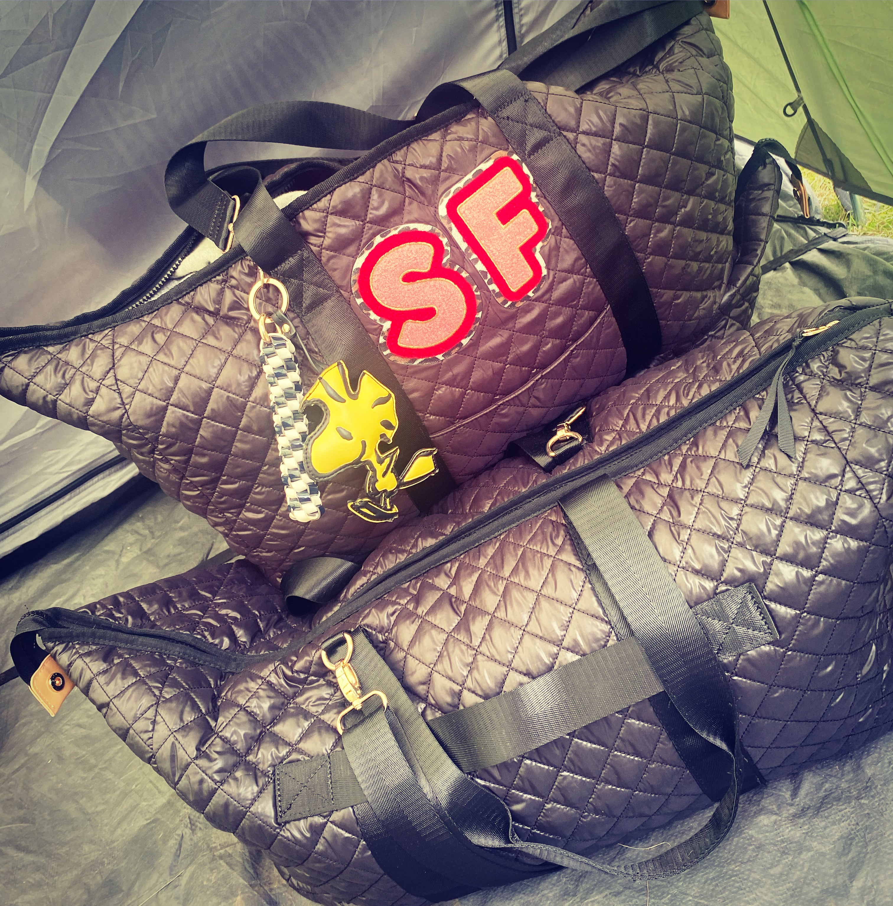 Black puffy holdall