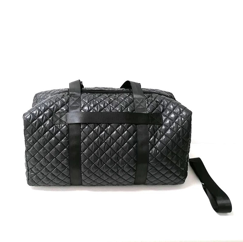 Black puffy holdall