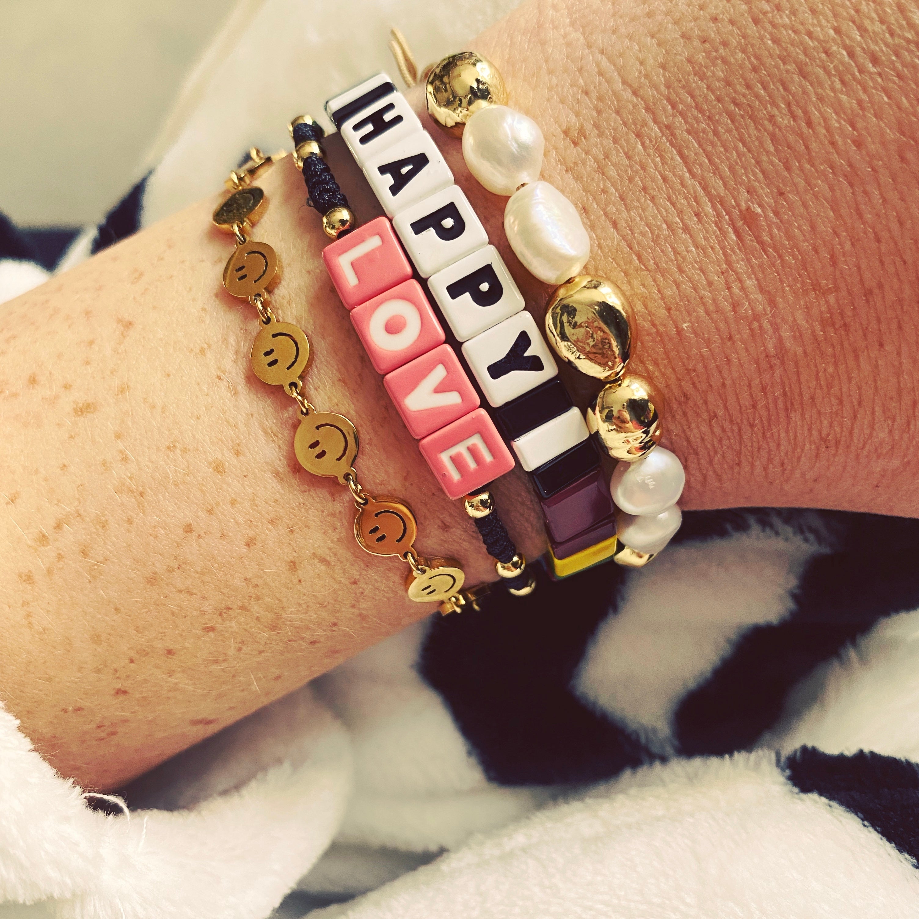 SMILEY BRACELET