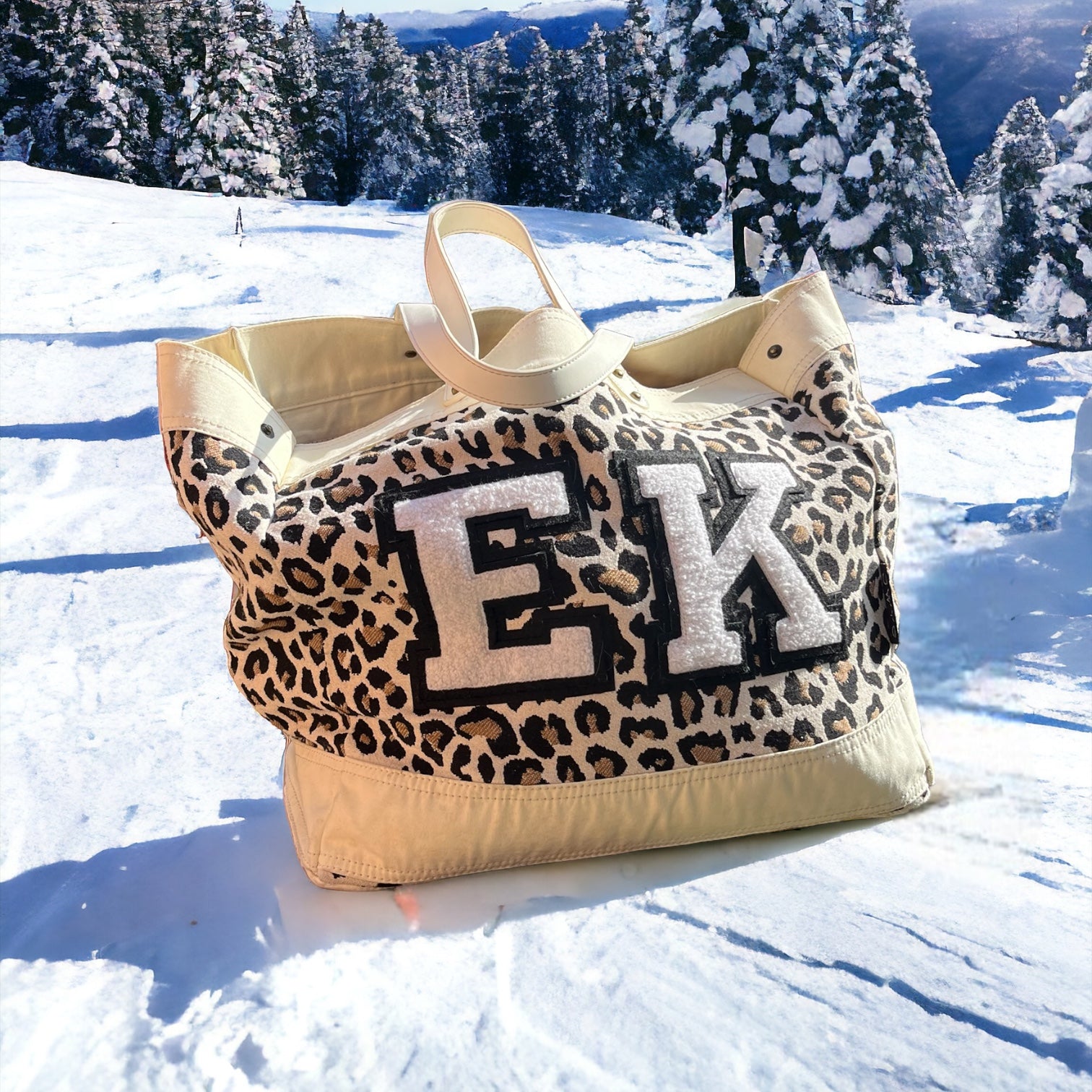 Cream leopard print market shopper bag