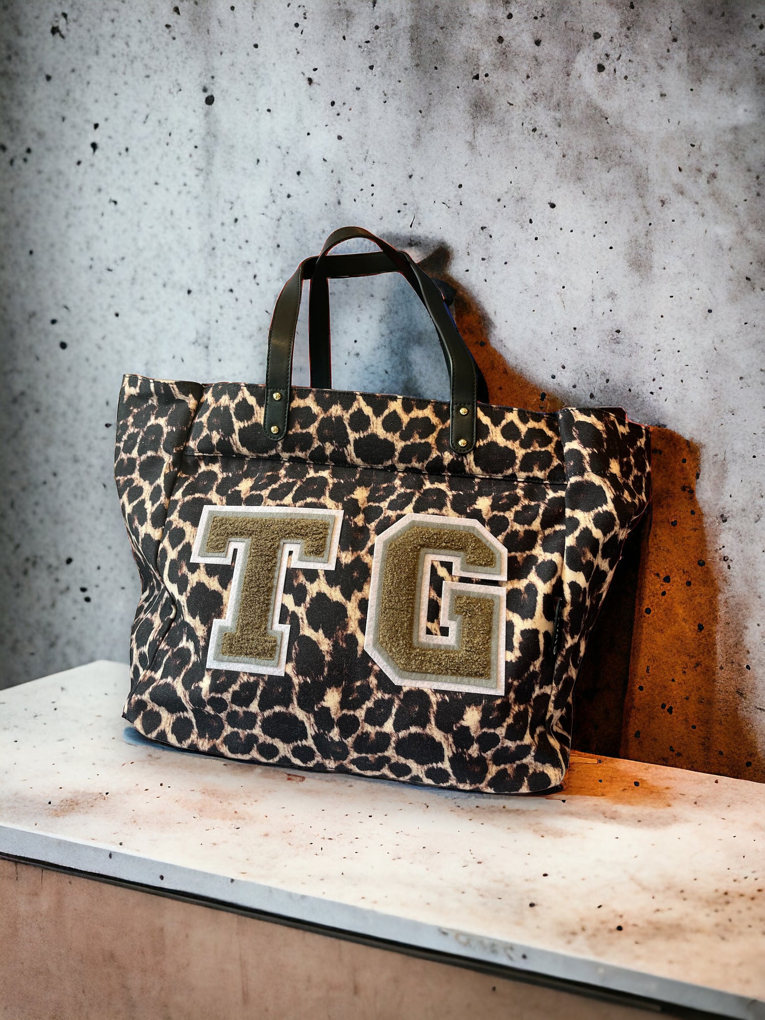 Leopard print shopper bag