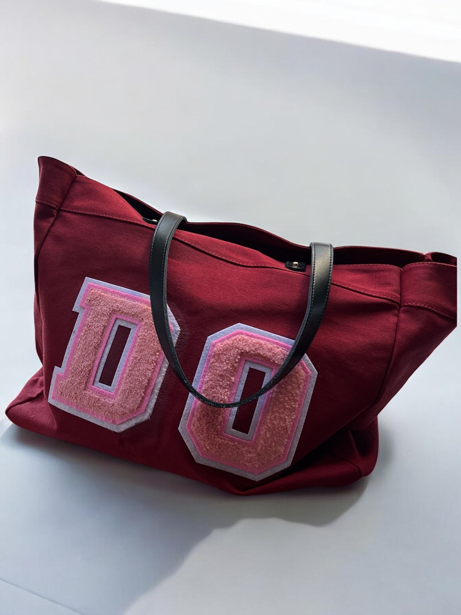 Burgundy shopper bag