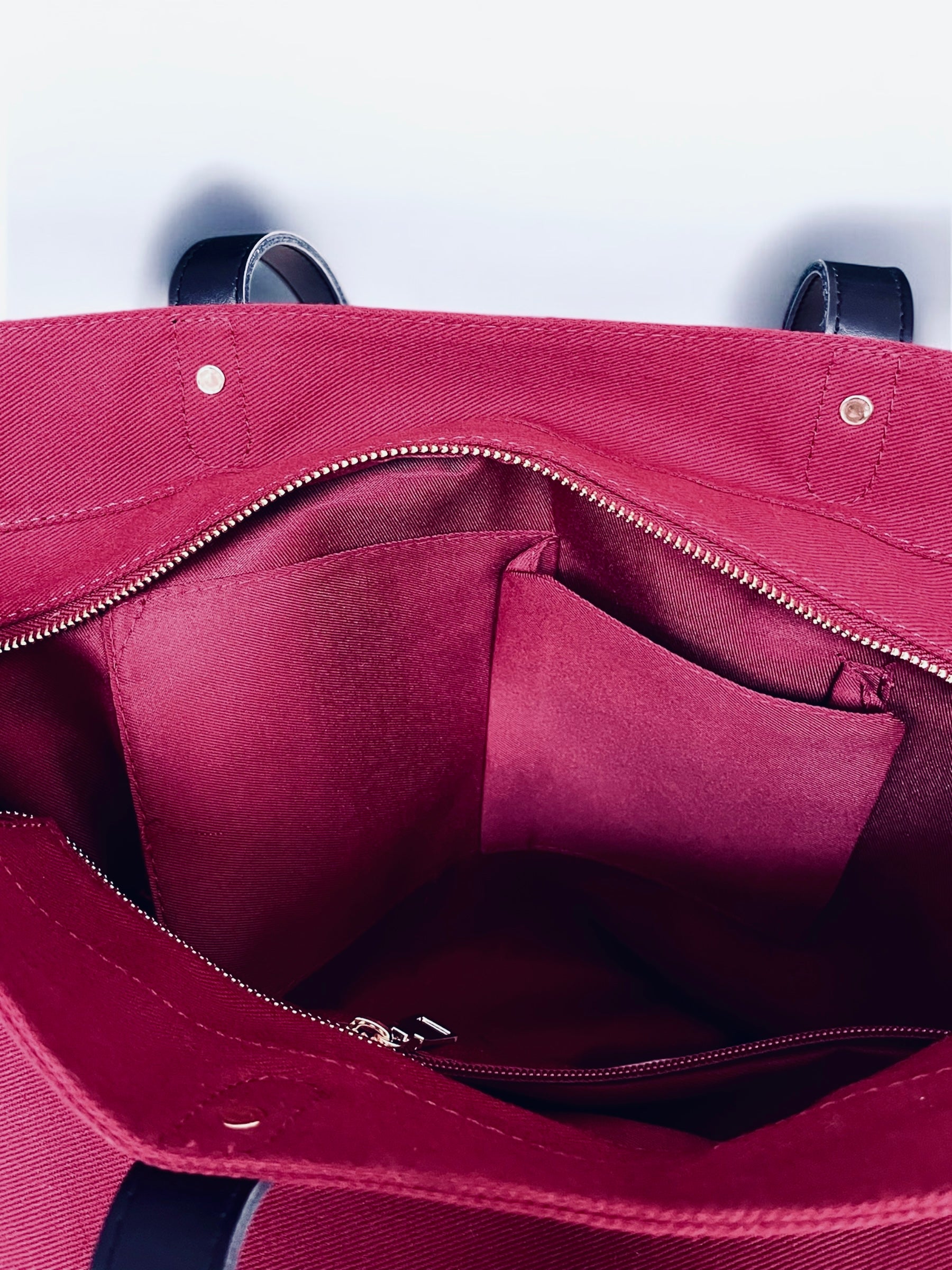 Burgundy shopper bag