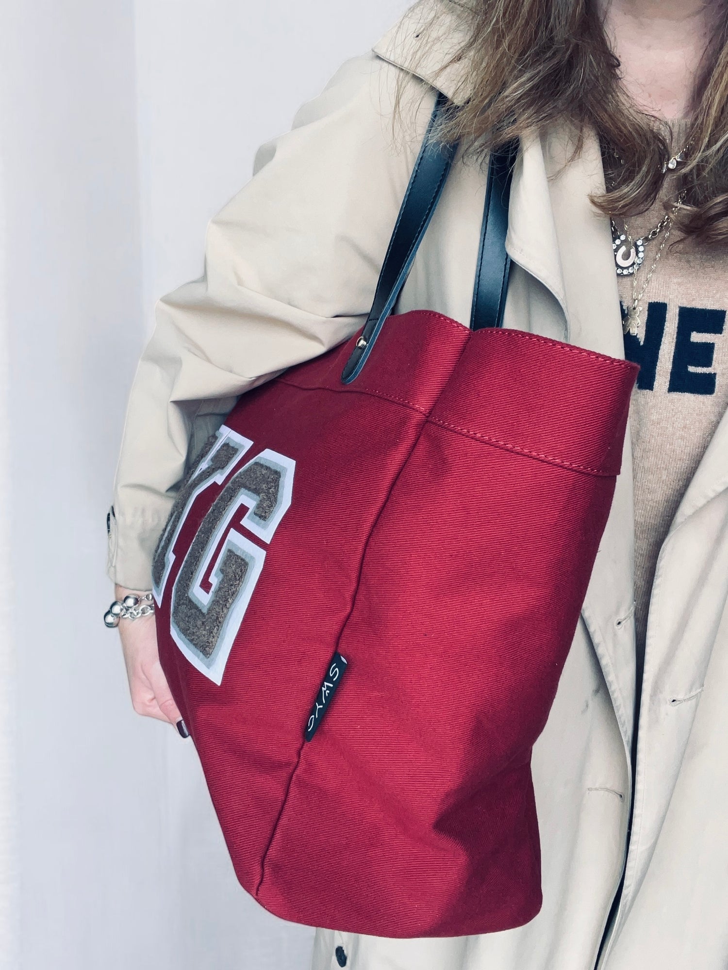 Burgundy shopper bag