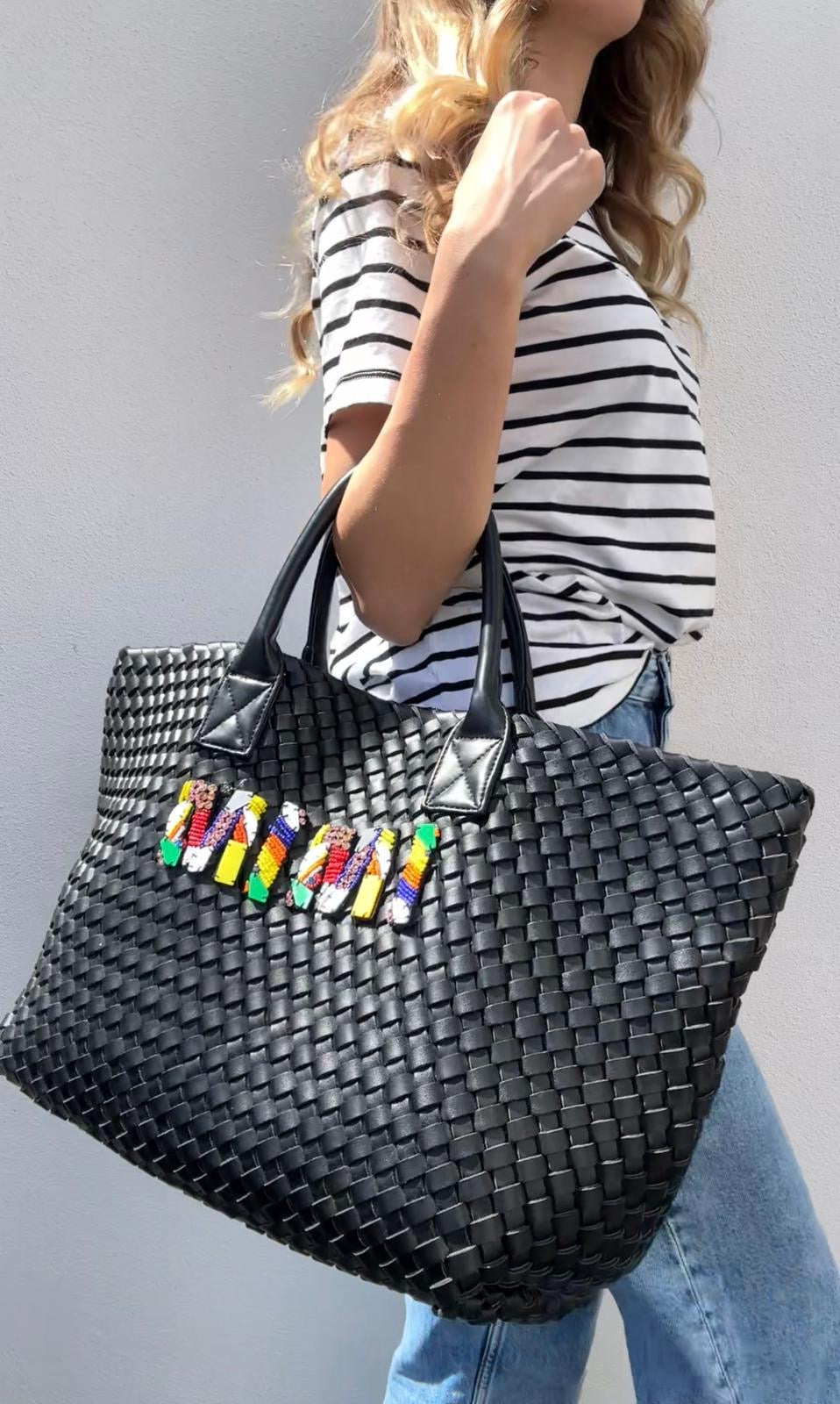 BLACK WOVEN SHOPPER BAG