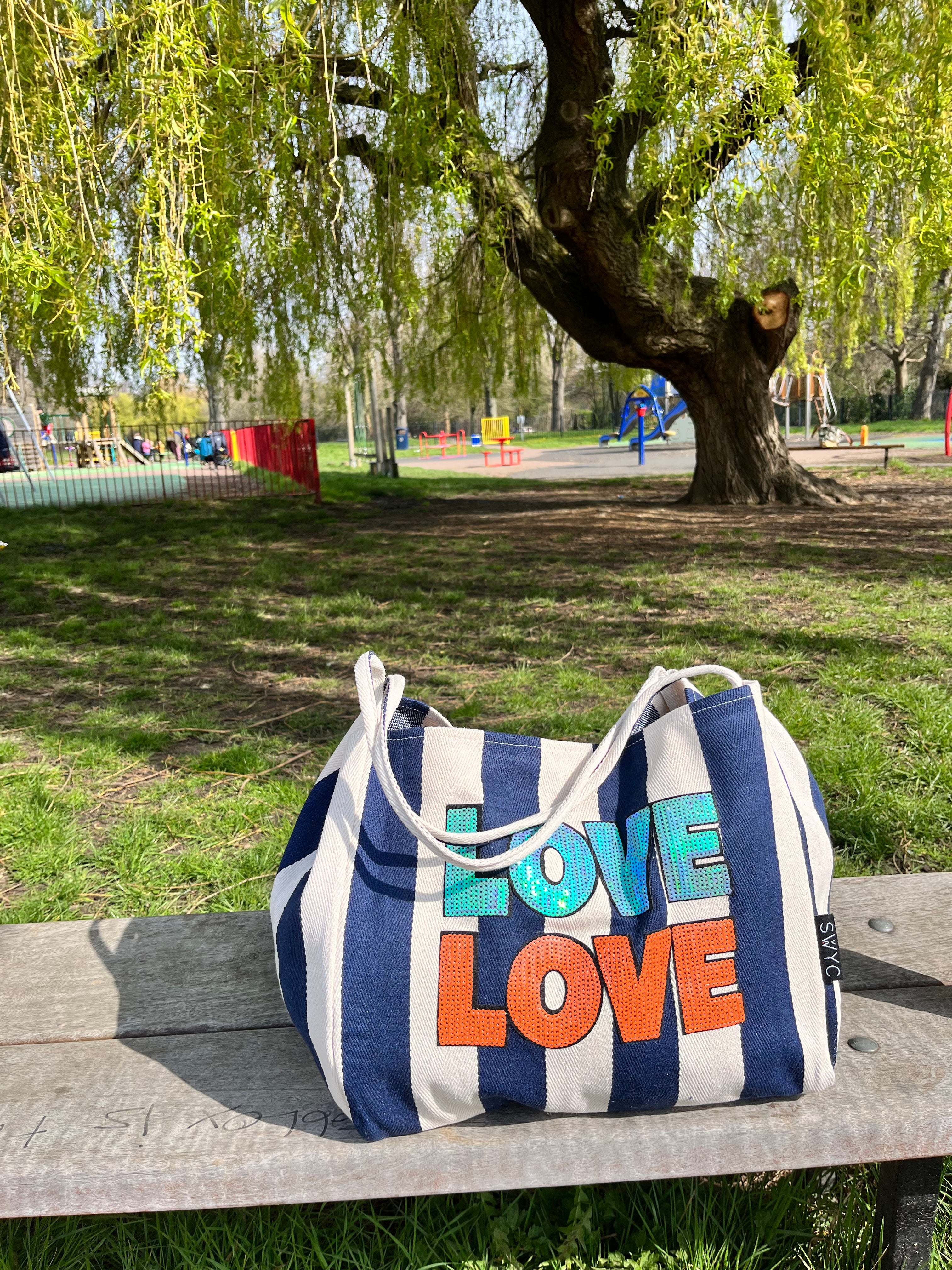 LOVE LOVE sequin bag - navy blue stripe