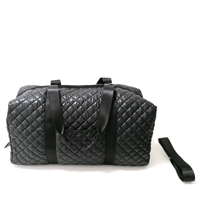 Black puffy holdall